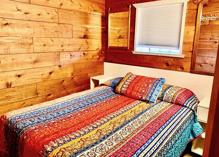 Peachland Beach Resort