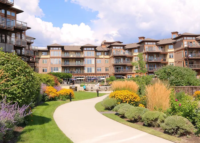 The Cove Lakeside Resort